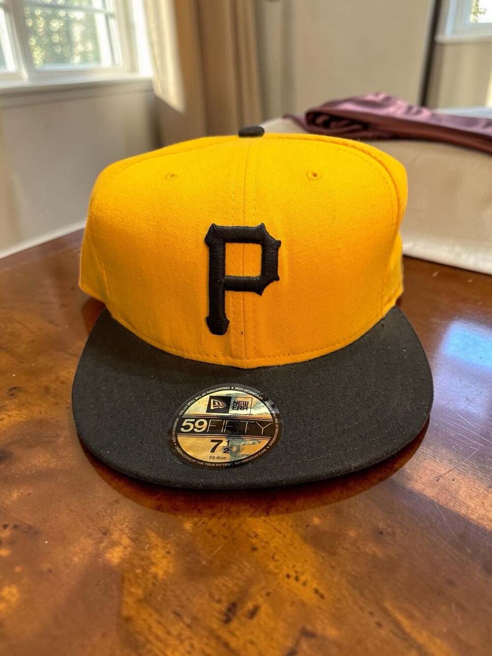 New Era Pittsburgh Pirates 59FIFTY Fitted Hat 7 1/2 Yellow Black